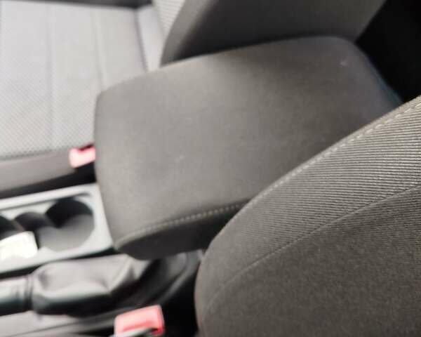 Шкода Октавия 2014 в Казатине на Automoto.ua Белый Шкода Октавия, объемом двигателя 1.97 л и пробегом 199 тыс. км за 11500 $, фото 11 на Automoto.ua