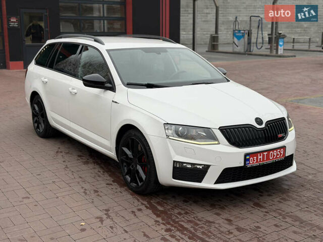 Белый Шкода Октавия, объемом двигателя 2 л и пробегом 230 тыс. км за 15200 $, фото 7 на Automoto.ua