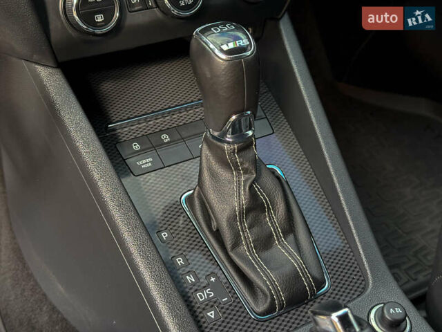 Белый Шкода Октавия, объемом двигателя 1.97 л и пробегом 220 тыс. км за 14500 $, фото 88 на Automoto.ua