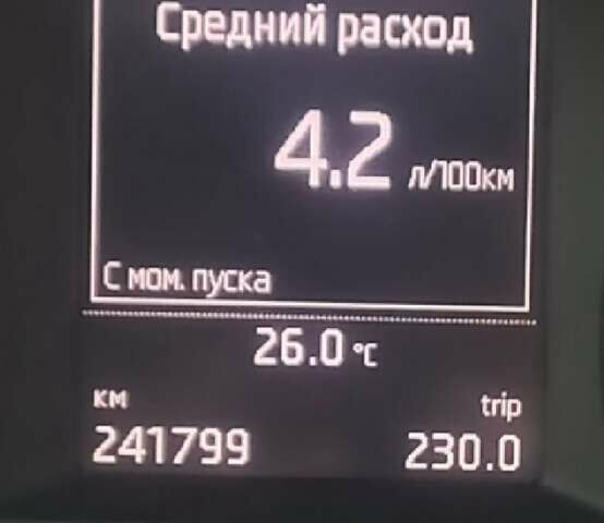 Белый Шкода Октавия, объемом двигателя 1.6 л и пробегом 241 тыс. км за 11300 $, фото 15 на Automoto.ua