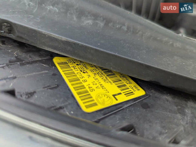 Белый Шкода Октавия, объемом двигателя 1.6 л и пробегом 338 тыс. км за 10399 $, фото 93 на Automoto.ua