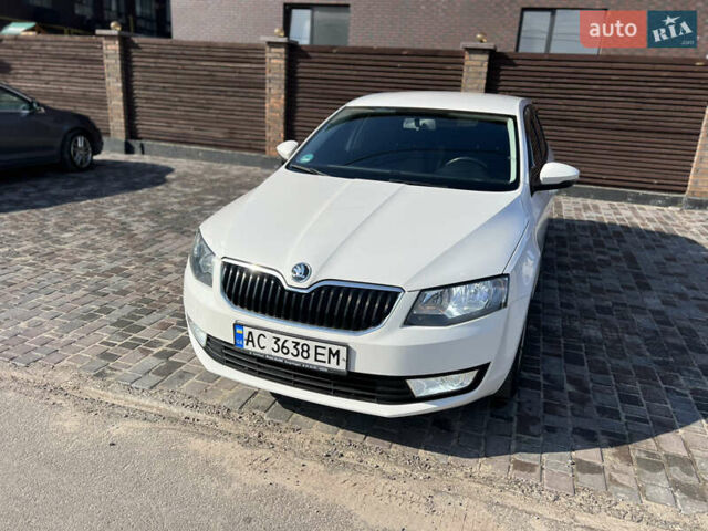 Білий Шкода Октавія, об'ємом двигуна 1.6 л та пробігом 248 тис. км за 10700 $, фото 35 на Automoto.ua