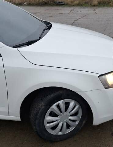Белый Шкода Октавия, объемом двигателя 1.6 л и пробегом 289 тыс. км за 8700 $, фото 19 на Automoto.ua
