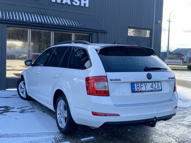 Белый Шкода Октавия, объемом двигателя 1.6 л и пробегом 380 тыс. км за 9799 $, фото 9 на Automoto.ua