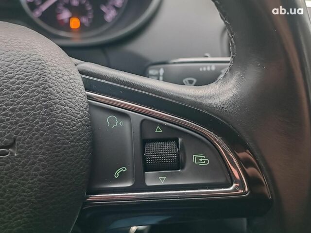 Білий Шкода Октавія, об'ємом двигуна 2 л та пробігом 328 тис. км за 8990 $, фото 19 на Automoto.ua