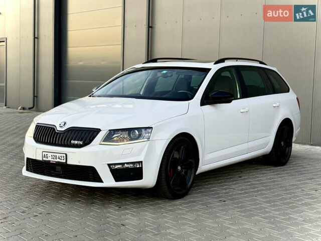 Белый Шкода Октавия, объемом двигателя 2 л и пробегом 203 тыс. км за 14500 $, фото 2 на Automoto.ua