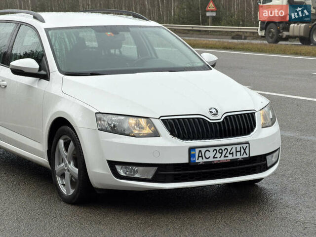 Білий Шкода Октавія, об'ємом двигуна 1.6 л та пробігом 204 тис. км за 11299 $, фото 13 на Automoto.ua