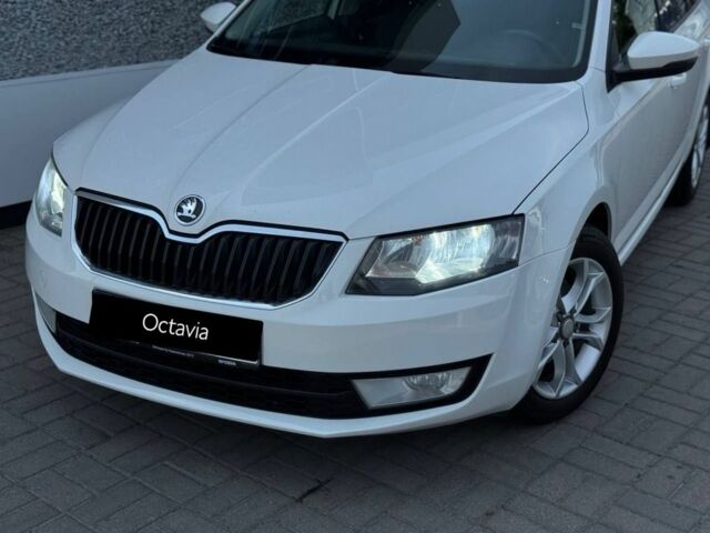 Шкода Октавия 2014 в Кременчуге на Automoto.ua Белый Шкода Октавия, объемом двигателя 1.4 л и пробегом 282 тыс. км за 9700 $, фото 1 на Automoto.ua