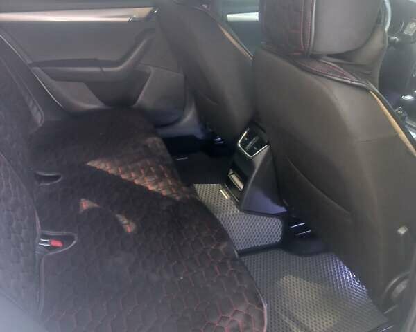 Белый Шкода Октавия, объемом двигателя 1.6 л и пробегом 241 тыс. км за 11300 $, фото 31 на Automoto.ua