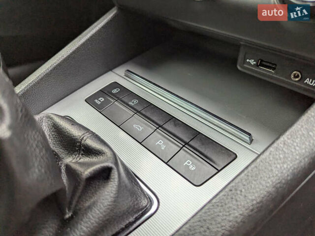 Белый Шкода Октавия, объемом двигателя 1.6 л и пробегом 338 тыс. км за 10399 $, фото 26 на Automoto.ua