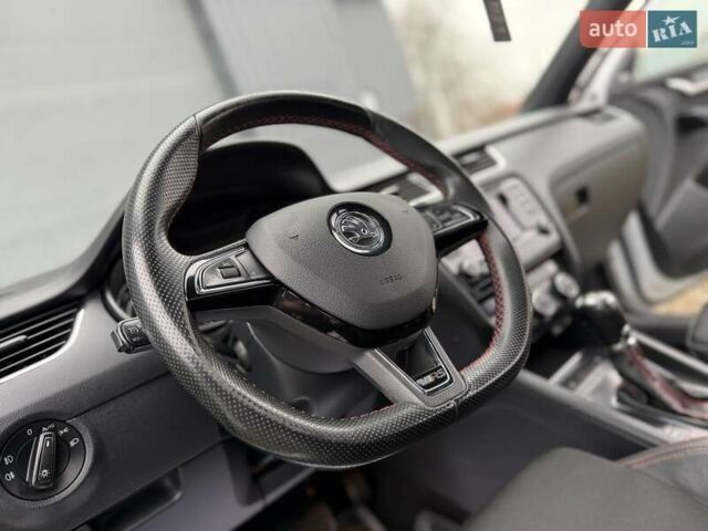 Білий Шкода Октавія, об'ємом двигуна 1.97 л та пробігом 195 тис. км за 13999 $, фото 32 на Automoto.ua