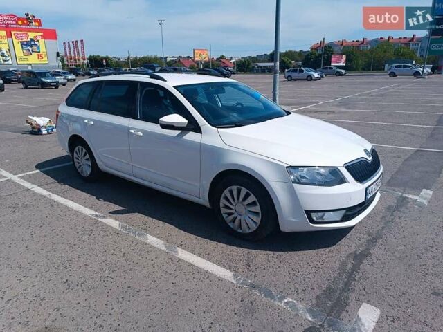 Білий Шкода Октавія, об'ємом двигуна 1.6 л та пробігом 297 тис. км за 10499 $, фото 8 на Automoto.ua