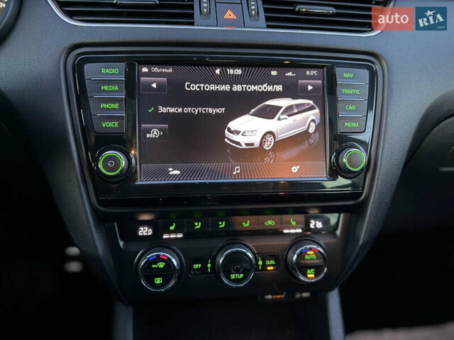 Белый Шкода Октавия, объемом двигателя 1.98 л и пробегом 203 тыс. км за 15200 $, фото 15 на Automoto.ua