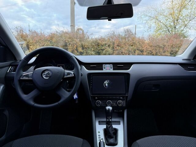 Белый Шкода Октавия, объемом двигателя 1.8 л и пробегом 158 тыс. км за 9500 $, фото 14 на Automoto.ua