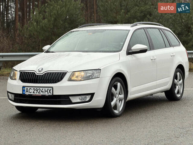 Білий Шкода Октавія, об'ємом двигуна 1.6 л та пробігом 204 тис. км за 11299 $, фото 2 на Automoto.ua