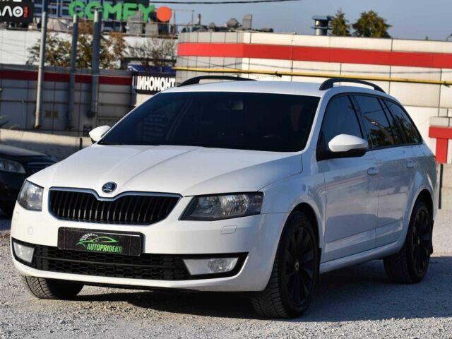 Шкода Октавия 2014 в Кривом Роге на Automoto.ua Белый Шкода Октавия, объемом двигателя 1.6 л и пробегом 304 тыс. км за 8999 $, фото 5 на Automoto.ua