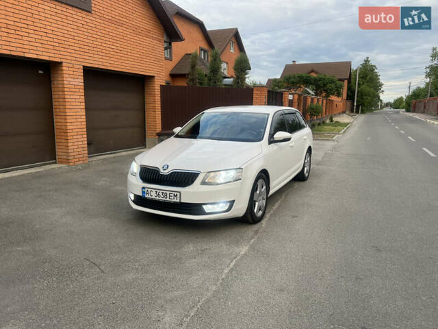 Белый Шкода Октавия, объемом двигателя 1.6 л и пробегом 240 тыс. км за 10300 $, фото 61 на Automoto.ua