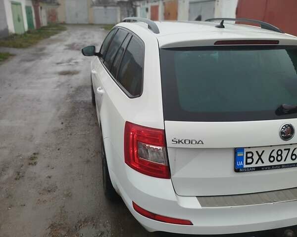 Білий Шкода Октавія, об'ємом двигуна 1.6 л та пробігом 350 тис. км за 8999 $, фото 5 на Automoto.ua