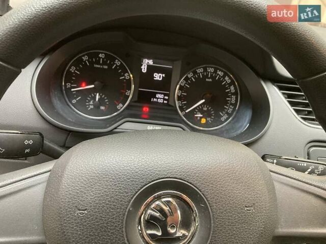 Белый Шкода Октавия, объемом двигателя 1.2 л и пробегом 114 тыс. км за 10500 $, фото 10 на Automoto.ua