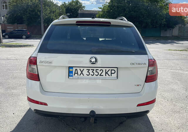 Белый Шкода Октавия, объемом двигателя 1.97 л и пробегом 328 тыс. км за 9999 $, фото 3 на Automoto.ua