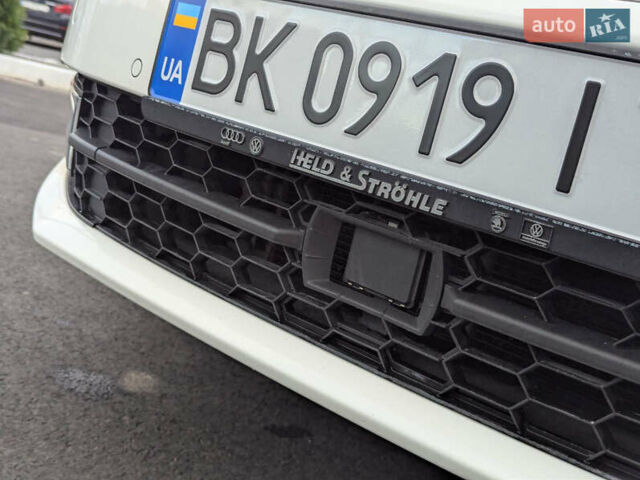 Белый Шкода Октавия, объемом двигателя 1.6 л и пробегом 338 тыс. км за 10399 $, фото 89 на Automoto.ua