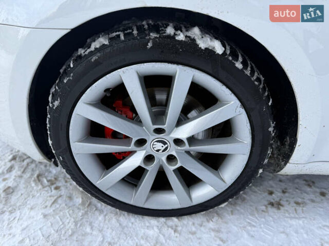 Белый Шкода Октавия, объемом двигателя 1.8 л и пробегом 182 тыс. км за 13000 $, фото 11 на Automoto.ua