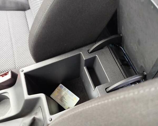 Шкода Октавия 2014 в Казатине на Automoto.ua Белый Шкода Октавия, объемом двигателя 1.97 л и пробегом 199 тыс. км за 11500 $, фото 9 на Automoto.ua