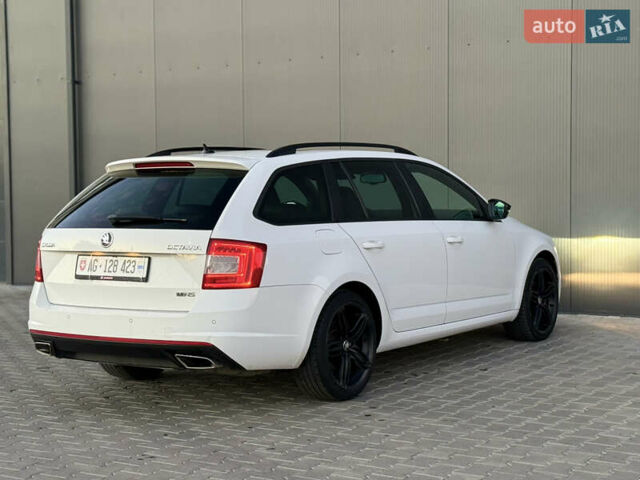 Белый Шкода Октавия, объемом двигателя 1.98 л и пробегом 203 тыс. км за 15200 $, фото 6 на Automoto.ua