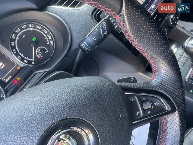 Белый Шкода Октавия, объемом двигателя 1.98 л и пробегом 199 тыс. км за 13500 $, фото 38 на Automoto.ua