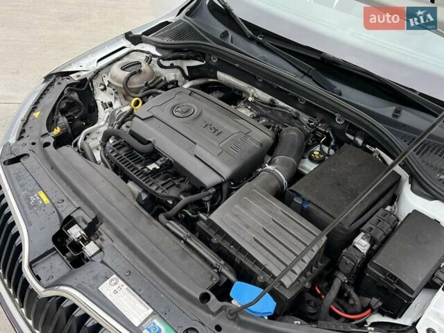 Белый Шкода Октавия, объемом двигателя 1.8 л и пробегом 182 тыс. км за 11650 $, фото 117 на Automoto.ua