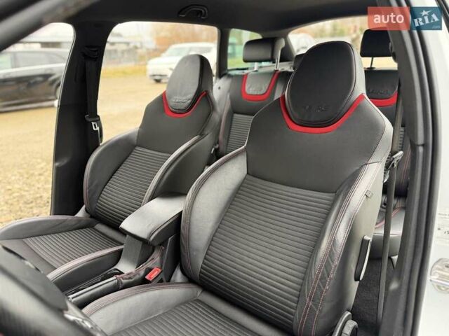 Білий Шкода Октавія, об'ємом двигуна 1.97 л та пробігом 195 тис. км за 13999 $, фото 58 на Automoto.ua