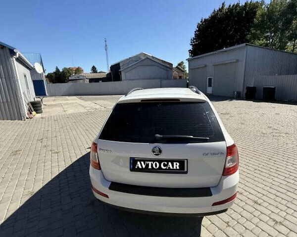 Белый Шкода Октавия, объемом двигателя 1.97 л и пробегом 235 тыс. км за 11900 $, фото 8 на Automoto.ua