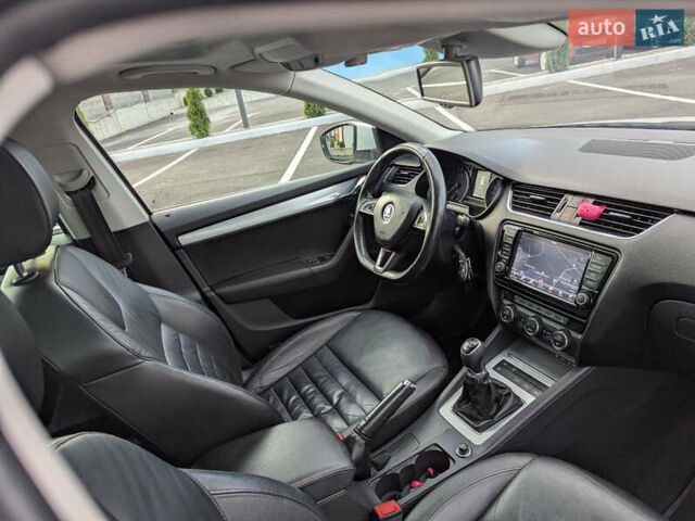 Белый Шкода Октавия, объемом двигателя 1.6 л и пробегом 338 тыс. км за 10399 $, фото 23 на Automoto.ua