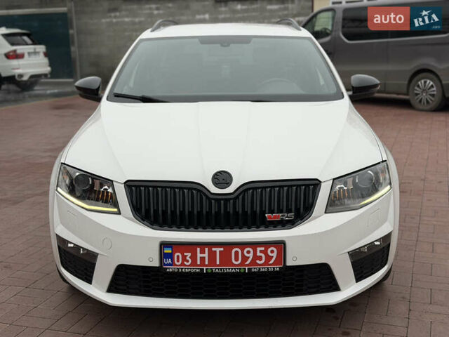 Белый Шкода Октавия, объемом двигателя 2 л и пробегом 230 тыс. км за 15300 $, фото 5 на Automoto.ua