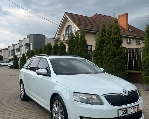 Білий Шкода Октавія, об'ємом двигуна 1.6 л та пробігом 172 тис. км за 9400 $, фото 14 на Automoto.ua