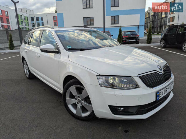 Белый Шкода Октавия, объемом двигателя 1.6 л и пробегом 338 тыс. км за 10399 $, фото 10 на Automoto.ua