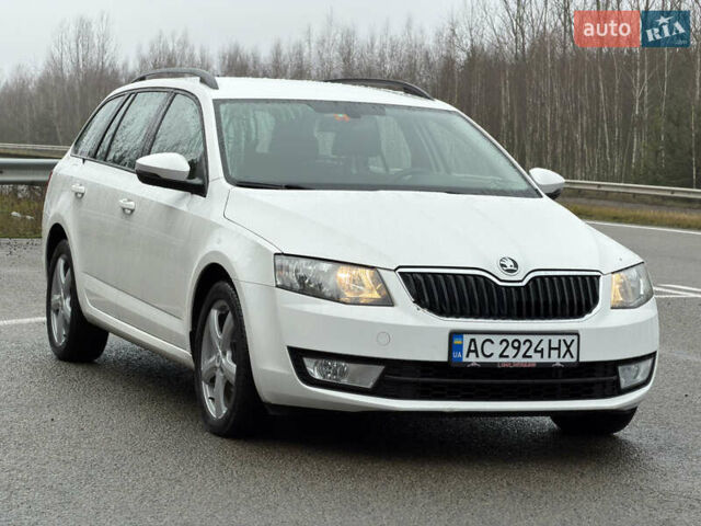 Білий Шкода Октавія, об'ємом двигуна 1.6 л та пробігом 204 тис. км за 11299 $, фото 11 на Automoto.ua