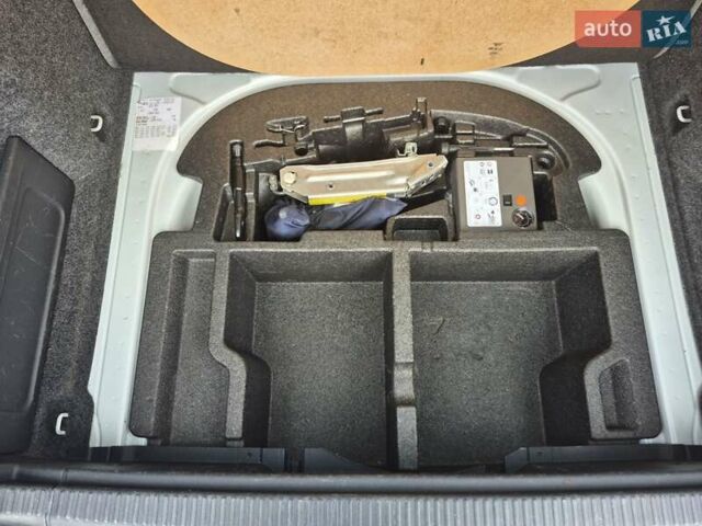 Білий Шкода Октавія, об'ємом двигуна 1.8 л та пробігом 182 тис. км за 11200 $, фото 7 на Automoto.ua