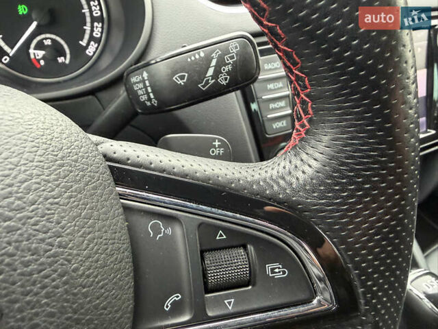 Белый Шкода Октавия, объемом двигателя 2 л и пробегом 230 тыс. км за 15300 $, фото 38 на Automoto.ua