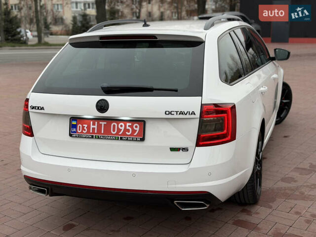 Белый Шкода Октавия, объемом двигателя 2 л и пробегом 230 тыс. км за 15300 $, фото 60 на Automoto.ua