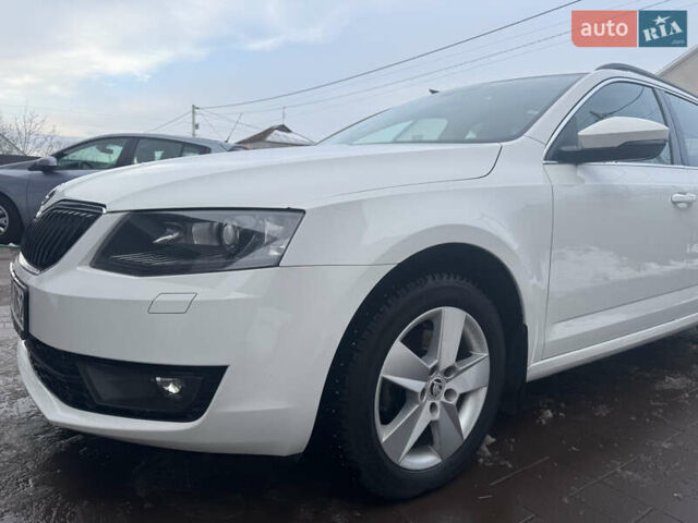 Белый Шкода Октавия, объемом двигателя 1.6 л и пробегом 230 тыс. км за 10500 $, фото 8 на Automoto.ua
