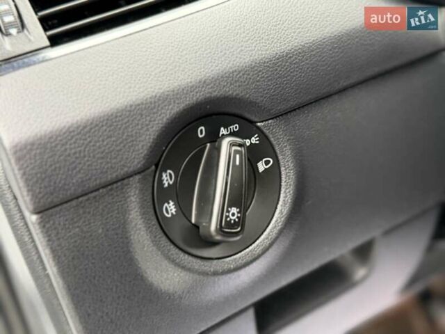 Білий Шкода Октавія, об'ємом двигуна 1.97 л та пробігом 195 тис. км за 13999 $, фото 33 на Automoto.ua