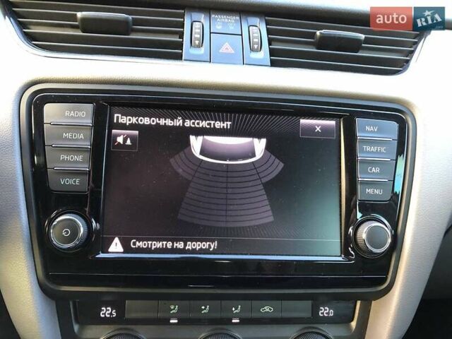 Шкода Октавія 2014 у Коломые на Automoto.ua Білий Шкода Октавія, об'ємом двигуна 2 л та пробігом 260 тис. км за 11999 $, фото 10 на Automoto.ua