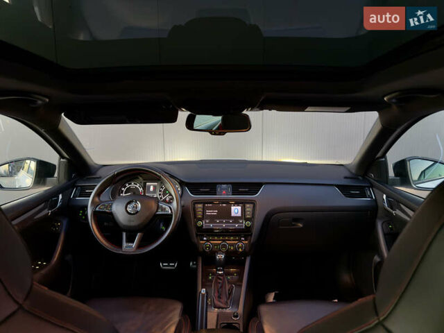 Белый Шкода Октавия, объемом двигателя 2 л и пробегом 203 тыс. км за 14500 $, фото 19 на Automoto.ua