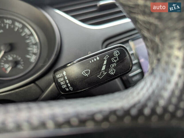 Белый Шкода Октавия, объемом двигателя 1.6 л и пробегом 338 тыс. км за 10399 $, фото 32 на Automoto.ua