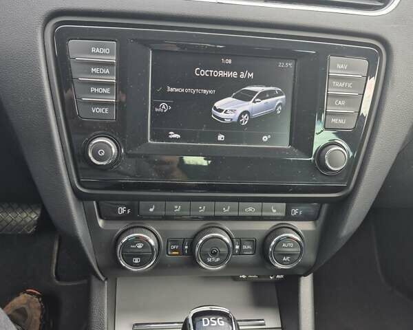 Білий Шкода Октавія, об'ємом двигуна 1.8 л та пробігом 182 тис. км за 11200 $, фото 15 на Automoto.ua
