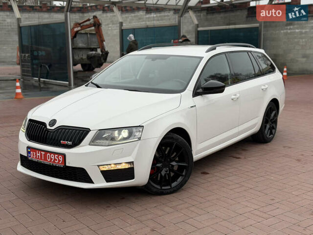 Белый Шкода Октавия, объемом двигателя 2 л и пробегом 230 тыс. км за 15200 $, фото 64 на Automoto.ua
