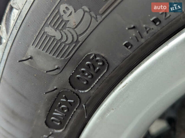 Белый Шкода Октавия, объемом двигателя 1.6 л и пробегом 338 тыс. км за 10399 $, фото 88 на Automoto.ua