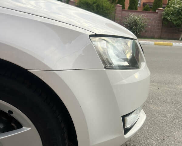 Белый Шкода Октавия, объемом двигателя 1.6 л и пробегом 250 тыс. км за 11500 $, фото 34 на Automoto.ua