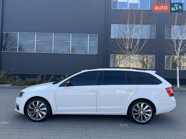 Белый Шкода Октавия, объемом двигателя 1.98 л и пробегом 199 тыс. км за 13500 $, фото 4 на Automoto.ua